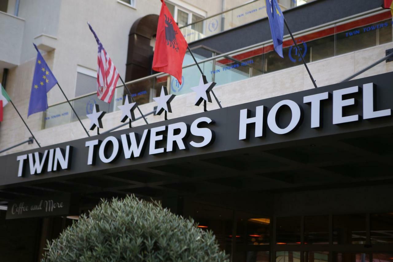 Hotel Twin Towers &